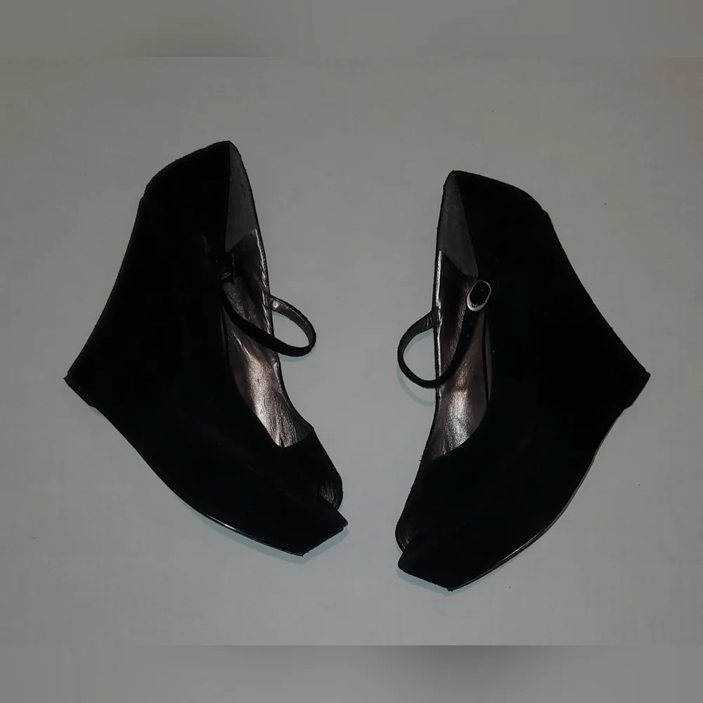 Steve Madden Sofiaa Suede Black Wedge Peep Toe Shoes Sz 10